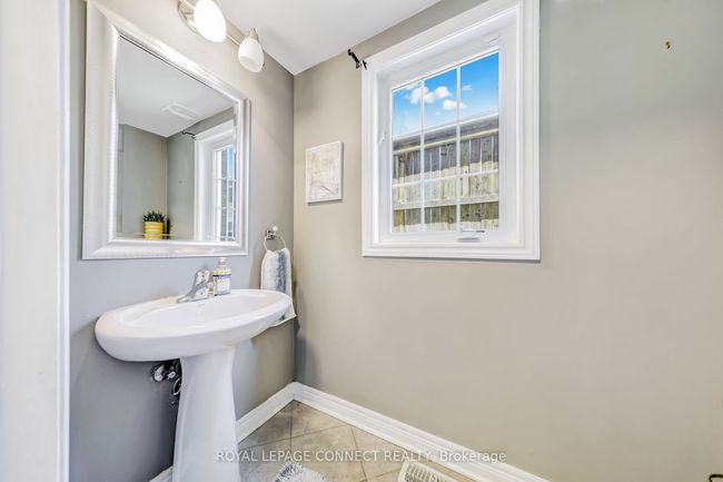 936 Langford St, House other with 5 bedrooms, 4 bathrooms and 4 parking in Oshawa ON | Image 29