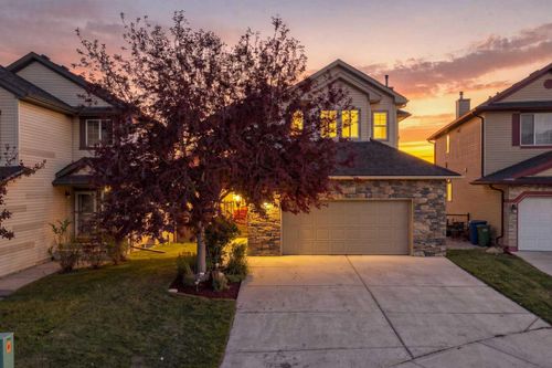 16 Crystal Shores Pl, Okotoks, AB, T1S2G3 | Card Image