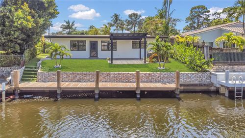 2413 Gulfstream Ln, Fort Lauderdale, FL, 33312-4701 | Card Image