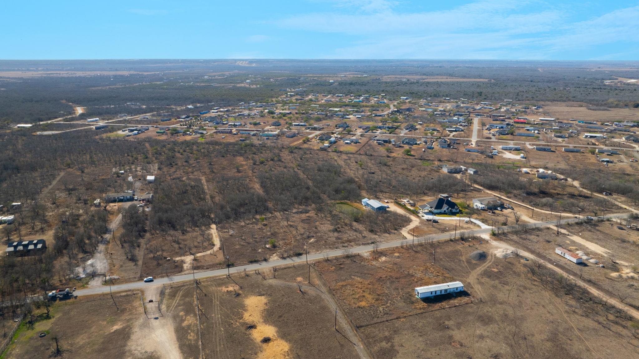 Land in Lockhart 4