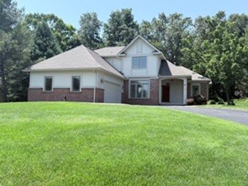 11 Harrington Dr, Fairport, NY, 14450-4232 | Card Image