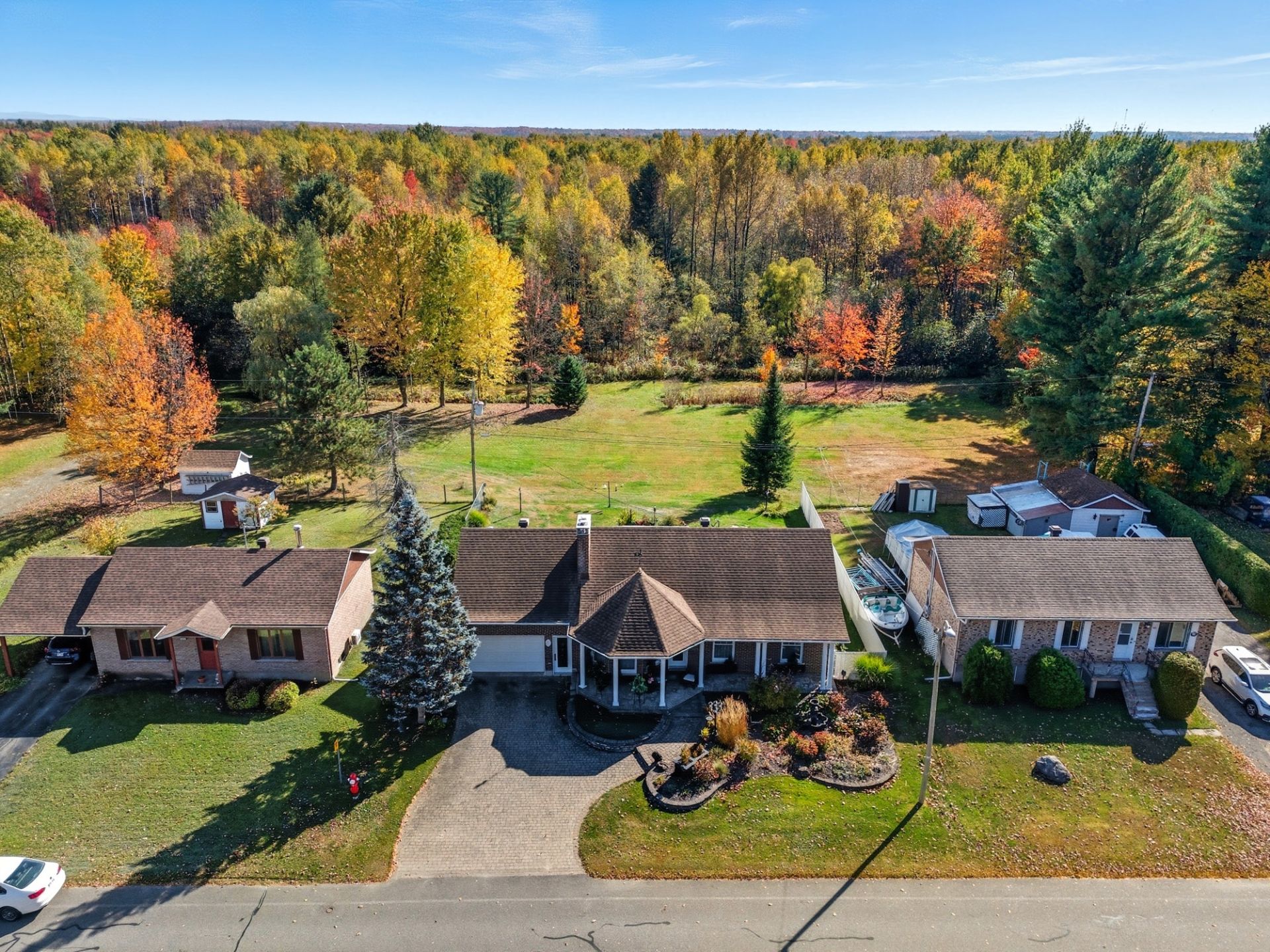 Residential in Daveluyville 4