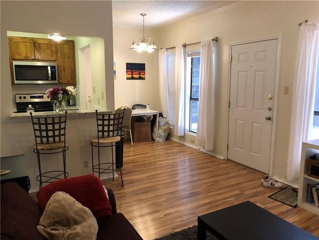 APT-204 - 2804 Rio Grande St, Condo with 2 bedrooms, 2 bathrooms and 2 parking in Austin TX | Image 4