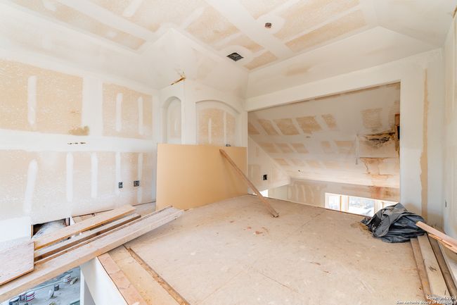 989 Oil Wl, Home with 3 bedrooms, 2 bathrooms and null parking in Pipe Creek TX | Image 54