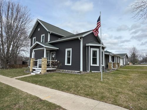 226 S Sidney St, SHULLSBURG, WI, 53586-9446 | Card Image