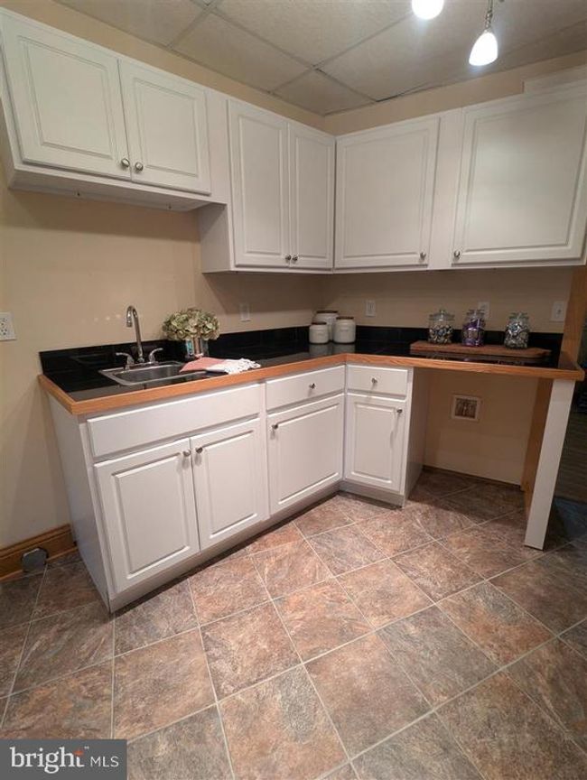 6072 Scuffletown Rd, House other with 3 bedrooms, 4 bathrooms and null parking in BARBOURSVILLE VA | Image 16