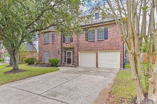1108 Chesterwood Dr, Pearland, TX, 77581-6753 | Card Image