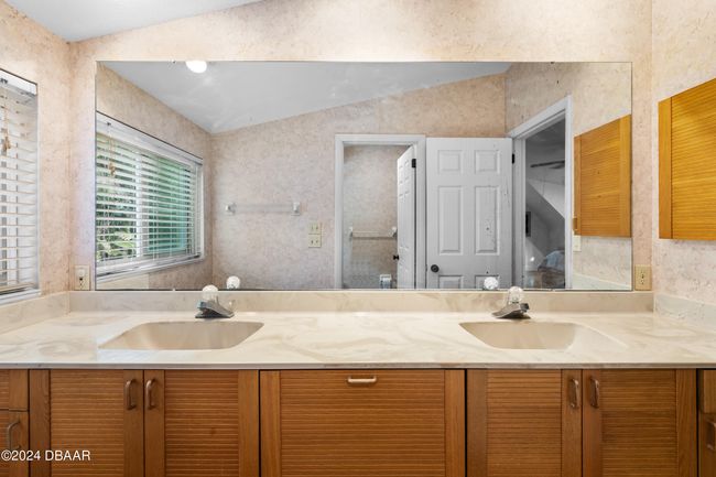 120 Beach St, House other with 5 bedrooms, 5 bathrooms and null parking in Ponce Inlet FL | Image 56