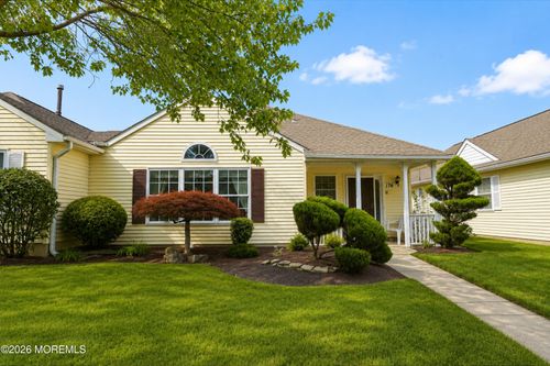 176 Goldfinch Drive, Monroe, NJ, 08831 | Card Image