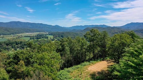 5 Black Rock Trl, Andrews, NC, 28901 | Card Image