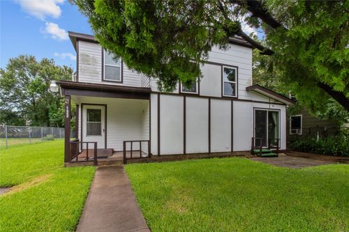 1223 7th Ave N, Texas City, TX, 77590-7432 | Card Image