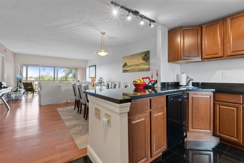 apt-505-1301 E Hillsboro Blvd, Deerfield Beach, FL, 33441-4231 | Card Image