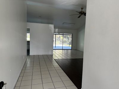 2562 Sw Kenilworth Street, House other with 3 bedrooms, 2 bathrooms and null parking in Port St Lucie FL | Image 3