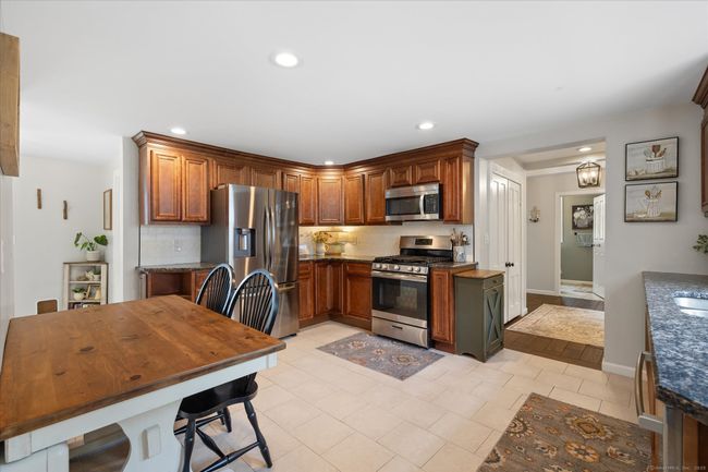 123 Kennerson Reservoir Rd, House other with 4 bedrooms, 3 bathrooms and 6 parking in Ashford CT | Image 5