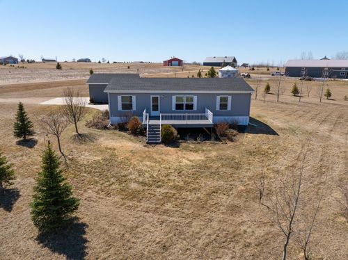 10531 Cormorant Meadows Dr, Audubon, MN, 56511-8500 | Card Image