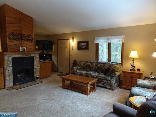 9245 Burris Dr, Cook, MN, 55723-8854 | Card Image