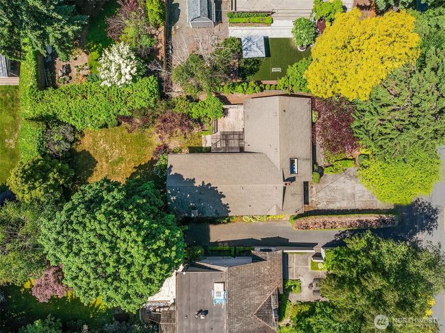 7611 Ne 8 Th St, House other with 3 bedrooms, 2 bathrooms and null parking in Medina WA | Image 5