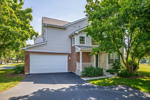 7 Haverton Ct, Streamwood, IL, 60107-1682 | Card Image