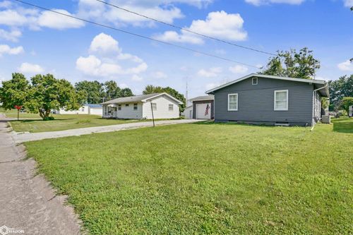 808 E Madison St., Mount Pleasant, IA, 52641 | Card Image