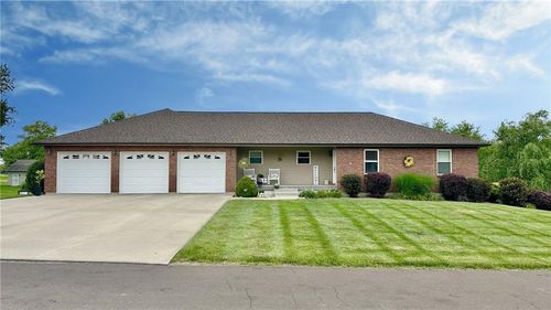 2101 Mariner Rd, Trenton, MO, 64683-3218 | Card Image