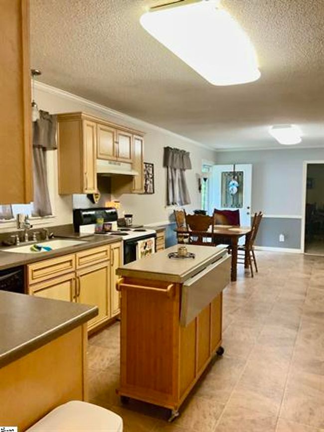 110 Canfield Rd, House other with 3 bedrooms, 2 bathrooms and null parking in Honea Path SC | Image 14