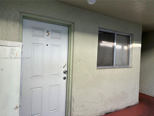 apt-5-10765 Sw 4th St, Miami, FL, 33174-7400 | Card Image