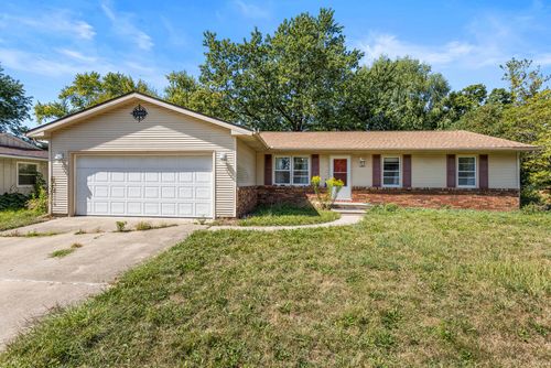 2305 Shurts Cir, Urbana, IL, 61801-6748 | Card Image