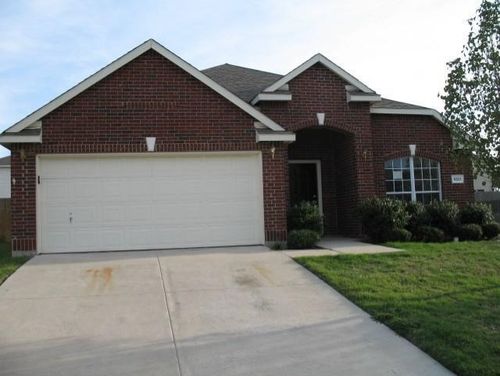 9321 Vernon Ct, Mckinney, TX, 75071-6057 | Card Image
