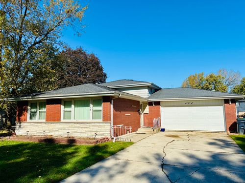 738 E 158th St, South Holland, IL, 60473-1535 | Card Image