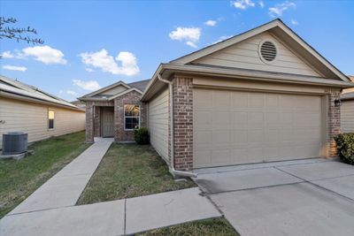 14412 Callan Court, House other with 3 bedrooms, 2 bathrooms and 4 parking in Manor TX | Image 2