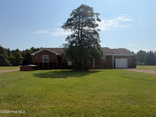 406 Woodruff Rd, Selma, NC, 27576-8588 | Card Image
