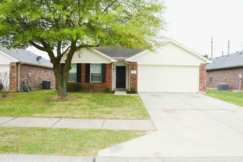 10011 Nw Park Place Dr, Houston, TX, 77086-2940 | Card Image