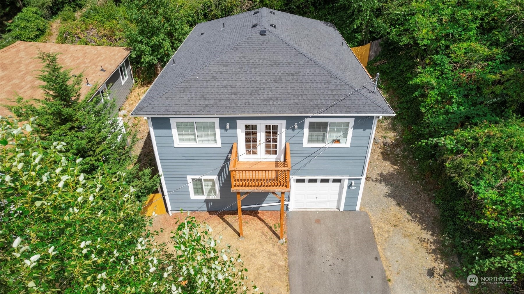 Wapato St, Tacoma, WA 98409