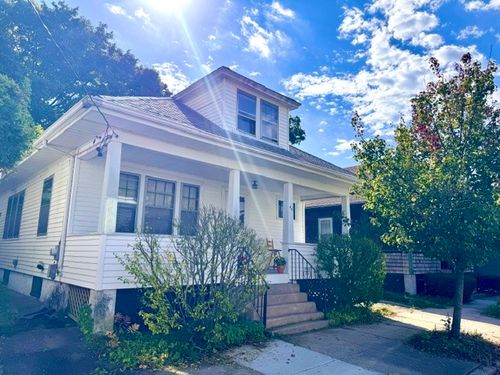 44 Berkley St, Providence, RI, 02908-4707 | Card Image