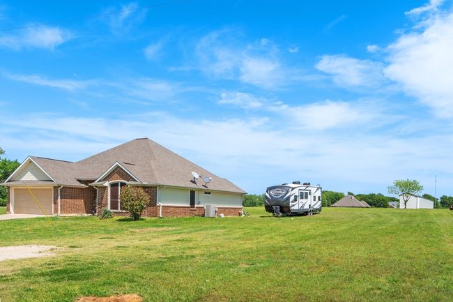 10210 Angie Ave, House other with 4 bedrooms, 2 bathrooms and null parking in Eustace TX | Image 25