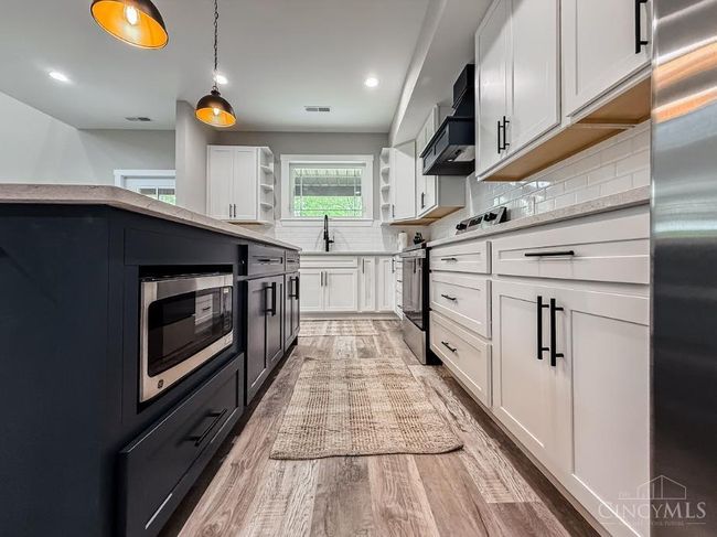 2142 State Line Rd, House other with 3 bedrooms, 4 bathrooms and null parking in West Harrison IN | Image 8