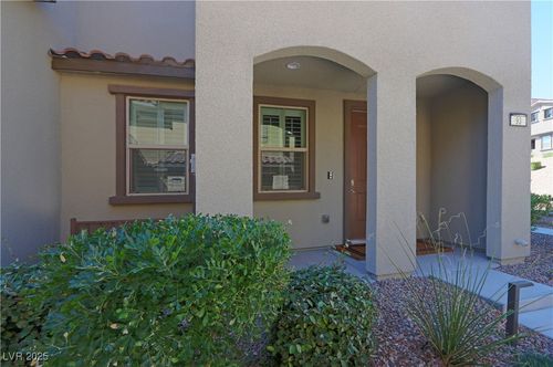 93 Alamere Falls Dr, Las Vegas, NV, 89138-6155 | Card Image