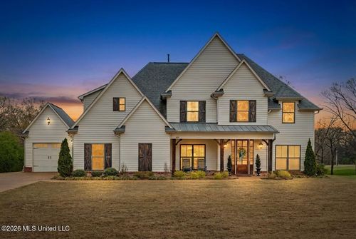 664 Craft Rd S, Hernando, MS, 38632-9590 | Card Image