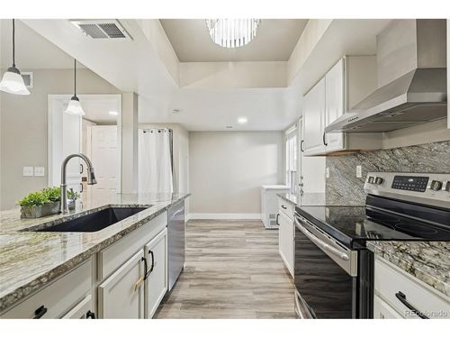 6-157-3550 S Harlan St, Denver, CO, 80235-2711 | Card Image