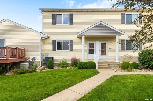 2024 S 2nd Ave, Morton, IL, 61550-2894 | Card Image