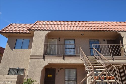223-4300 N Lamont St, Las Vegas, NV, 89115-2430 | Card Image