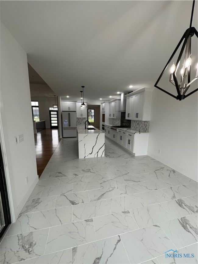 3640 Turtle Creek Dr, House other with 5 bedrooms, 5 bathrooms and 3 parking in Perrysburg OH | Image 11