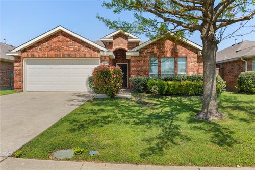 9904 Southgate Dr, Mckinney, TX, 75072-2874 | Card Image