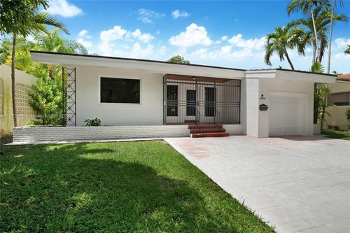 708 Navarre Ave, Coral Gables, FL, 33134-3763 | Card Image