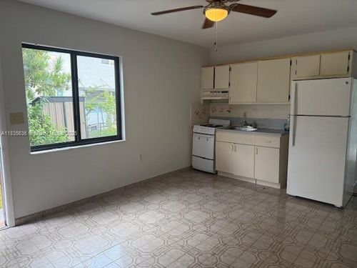 apt-4b-1720 W 42nd St, Hialeah, FL, 33012-5841 | Card Image