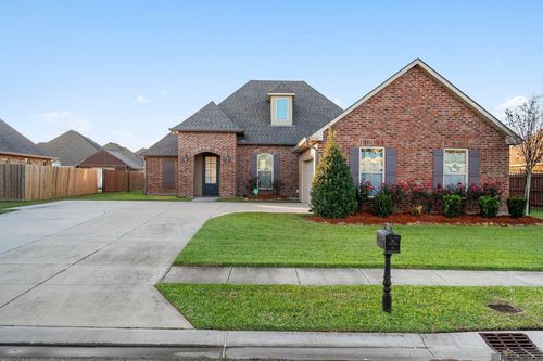 6532 Union Dr, Addis, LA, 70710-2432 | Card Image