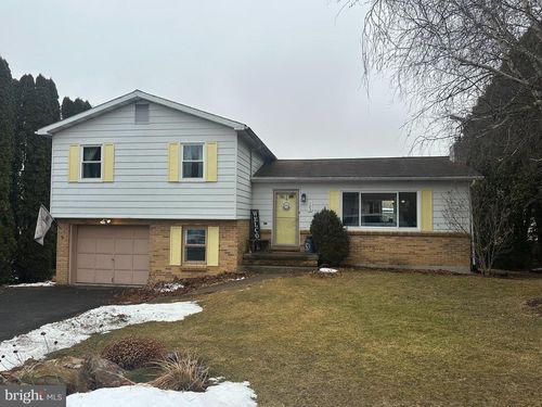 123 Ridge Ave., Centre Hall, PA, 16828 | Card Image