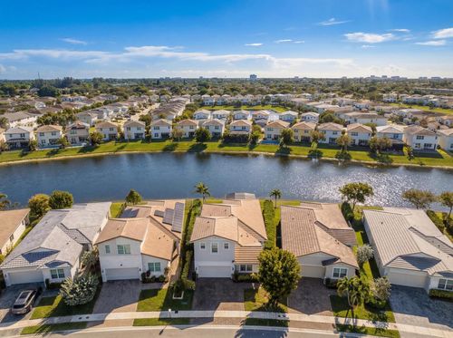 4122 Rosa Dr, Deerfield Beach, FL, 33064-2072 | Card Image