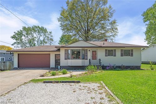 1625 Andrea Dr, Brunswick, OH, 44212-3560 | Card Image