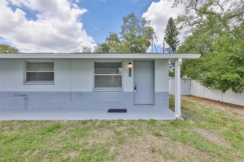 5637 Golden Nugget Dr, HOLIDAY, FL, 34690-6438 | Card Image